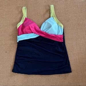 Lands’ End V-Neck Underwire